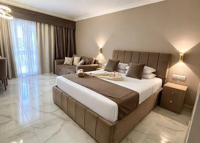 Holiday home Coral Bay Private Harem Pool *